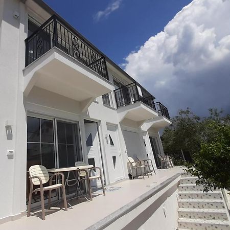 Vila Sun 2E Apartment Ksamil Exterior photo